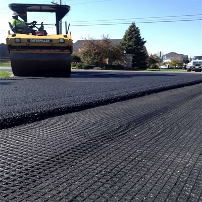Geogrid mit Polymerbeschichtung aus Glasfaser für Biaxial Warp-Anwendungen in Rollen von 50-100 m