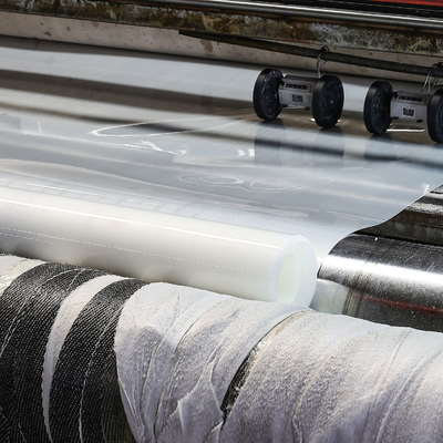 15 MPa Zugfestigkeits-HDPE-Geomembran-Liner mit 2,0–3,0 % Rußgehalt