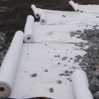 Langlebiges Kurzfaser-Geotextil für Untergrundentwässerungssysteme