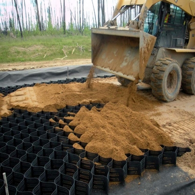 Schwarze grüne HDPE Geocell-Kies-Stabilisierung durchlöcherte