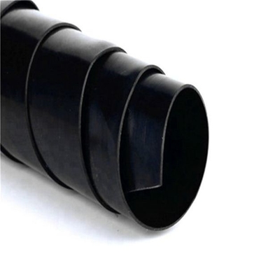 Kohlenstoffschwarzer Gehalt von 2,0-3,0% Hochdichte-Polyethylen-Hdpe-Bindungen Dehnungsbruch ≥ 700% überlegen für das Projekt